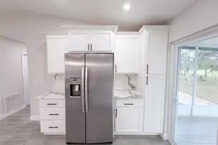 8165 Ridge Rd, Weeki Wachee, FL 34613 - Photo 24