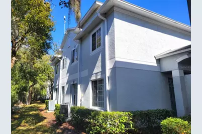 4053 Dolphin Drive, Tampa, FL 33617 - Photo 2