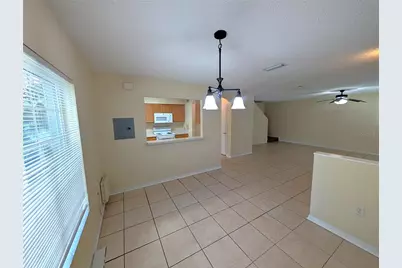 4053 Dolphin Drive, Tampa, FL 33617 - Photo 4