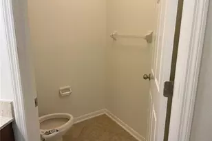 10649 Pictorial Park Dr, Tampa, FL 33647 - Photo 22