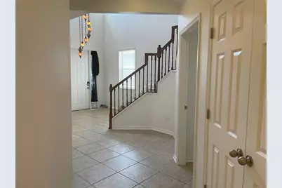10649 Pictorial Park Drive, Tampa, FL 33647 - Photo 8