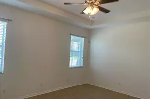 10649 Pictorial Park Dr, Tampa, FL 33647 - Photo 28