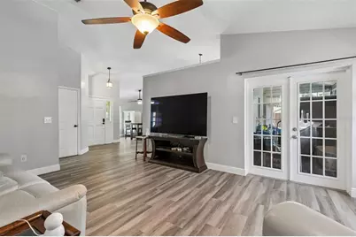 7610 Heathfield Court, Orlando, FL 32835 - Photo 6
