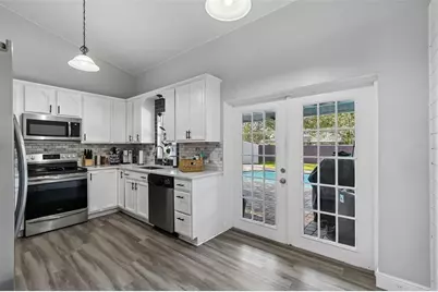 7610 Heathfield Court, Orlando, FL 32835 - Photo 10