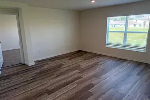 8665 Barragan Dr, Wildwood, FL 34785 - Photo 6