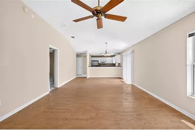 8620 SE 166th Birchbrook Loop, The Villages, FL 32162 - Photo 14