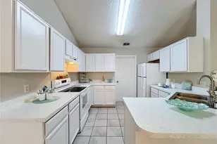 12941 Downstream Cir, Orlando, FL 32828 - Photo 16