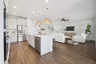 9982 Beach Port Dr, Winter Garden, FL 34787 - Photo 12