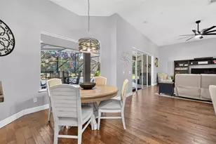 25013 Derby Dr, Sorrento, FL 32776 - Photo 12