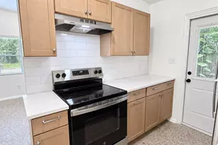 1607 Dauphin Ln, Orlando, FL 32803 - Photo 6