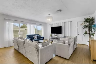 18317 Sunset Boulevard, Redington Shores, FL 33708 - Photo 6
