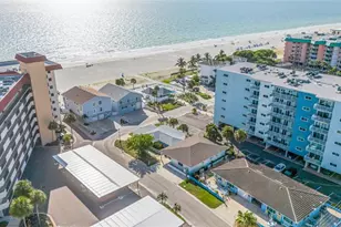 18317 Sunset Blvd, Redington Shores, FL 33708 - Photo 4