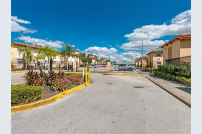 794 Ridenhour Circle #794, Orlando, FL 32809 - Photo 4