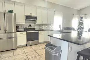 179 Emeraldview Ave, Davenport, FL 33897 - Photo 2