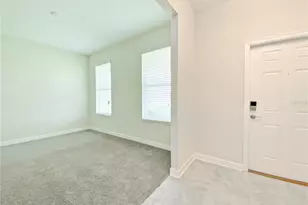 11018 Silver Surfer Alley, Winter Garden, FL 34787 - Photo 4