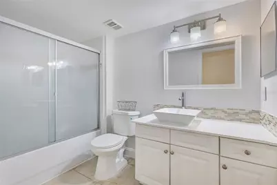 4540 Commander Drive #2218, Orlando, FL 32822 - Photo 12