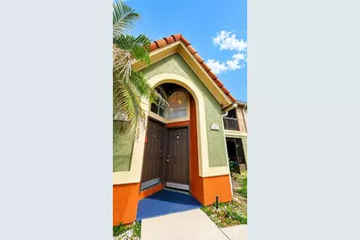 429 Fountainhead Circle #121, Kissimmee, FL 34741 - Photo 1