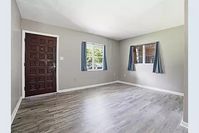 2014 Helms Avenue, Leesburg, FL 34748 - Photo 2