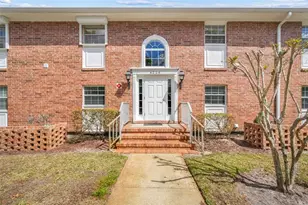 4224 Lake Underhill Rd, Orlando, FL 32803 - Photo 2