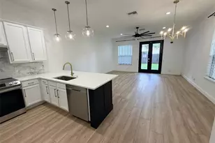 2013 E Esther St, Orlando, FL 32806 - Photo 4