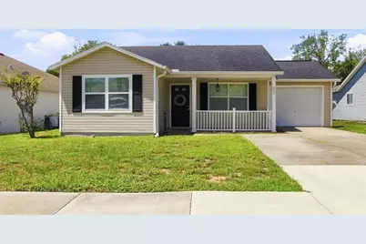 863 Wisteria Place, Tavares, FL 32778 - Photo 1