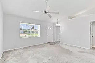 863 Wisteria Pl, Tavares, FL 32778 - Photo 10