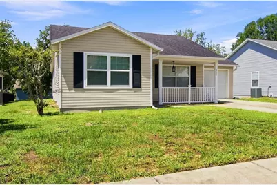 863 Wisteria Place, Tavares, FL 32778 - Photo 2
