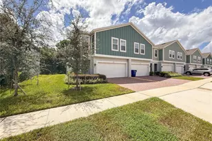156 Glass Onion Dr, Howey in the Hills, FL 34737 - Photo 2