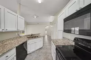 1533 Cypress Woods Cir, Saint Cloud, FL 34772 - Photo 4