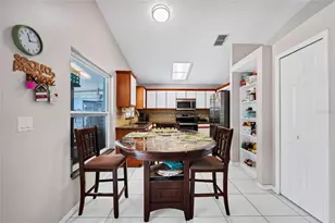 2619 Heron Landing Ct, Orlando, FL 32837 - Photo 6