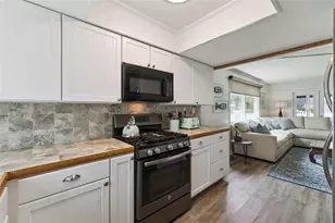 4001 Saxon Dr, New Smyrna Beach, FL 32169 - Photo 12