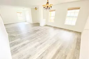 13631 Phoenix Dr, Orlando, FL 32828 - Photo 4