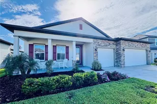 11753 June Briar Loop, San Antonio, FL 33576 - Photo 2