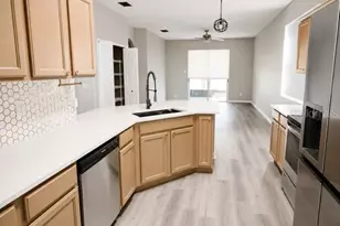 10451 Andover Point Cir, Orlando, FL 32825 - Photo 22