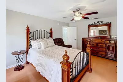 18030 Bayamon Avenue, Polk City, FL 33868 - Photo 34