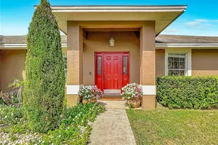 18030 Bayamon Ave, Polk City, FL 33868 - Photo 12