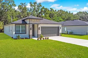 427 E 13th St, Apopka, FL 32703 - Photo 2