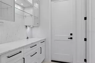 1327 NE 23rd St, Cape Coral, FL 33909 - Photo 50