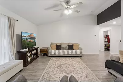 1063 Lake Arbor Court, Tavares, FL 32778 - Photo 10