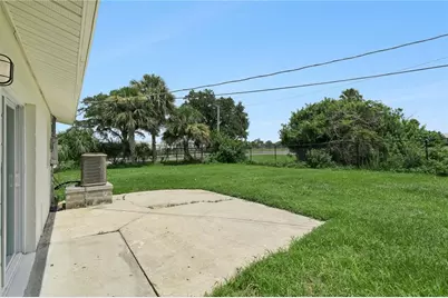 875 Loomis Avenue, Daytona Beach, FL 32114 - Photo 16
