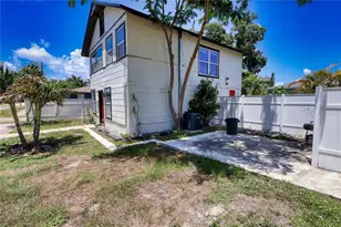 116 44th St S, Saint Petersburg, FL 33711 - Photo 26