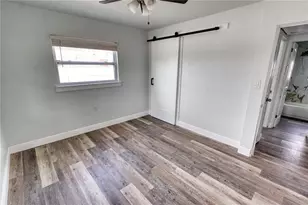 116 44th St S, Saint Petersburg, FL 33711 - Photo 22