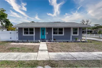 116 44th Street S, Saint Petersburg, FL 33711 - Photo 2