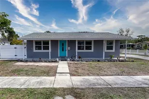 116 44th St S, Saint Petersburg, FL 33711 - Photo 2