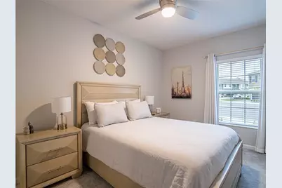 4902 Livingston Lane, Oviedo, FL 32765 - Photo 16