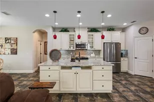8104 Jailene Dr, Windermere, FL 34786 - Photo 10