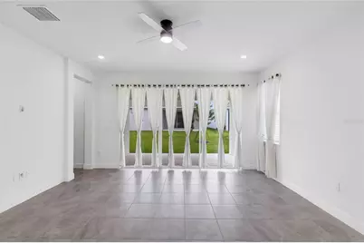 4518 Lions Gate Avenue, Clermont, FL 34711 - Photo 6