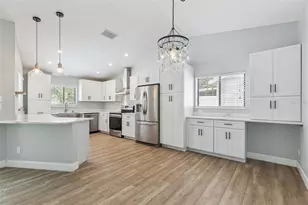 1004 Vineyard Ct, Dunedin, FL 34698 - Photo 12