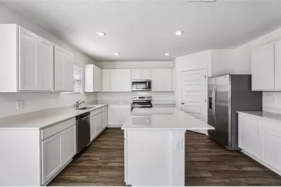 2486 Aveeno Avenue, Haines City, FL 33844 - Photo 4