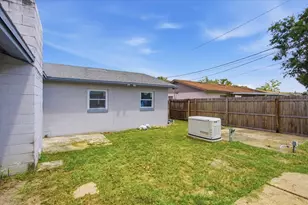 1412 Ormond Ave, Apopka, FL 32703 - Photo 22